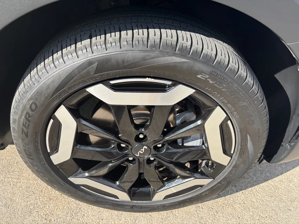 2023 Kia Telluride S - Photo 58