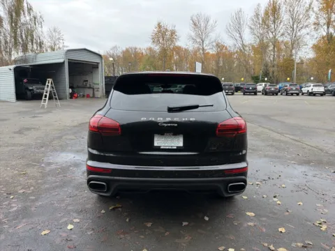 More photos of 2016 Porsche Cayenne at Shift Innovations Car Co, WA