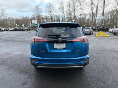 More photos of 2016 Toyota RAV4 SE at Shift Innovations Car Co, WA