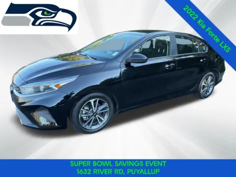 Black 2022 Kia Forte LXS for sale in Puyallup, WA