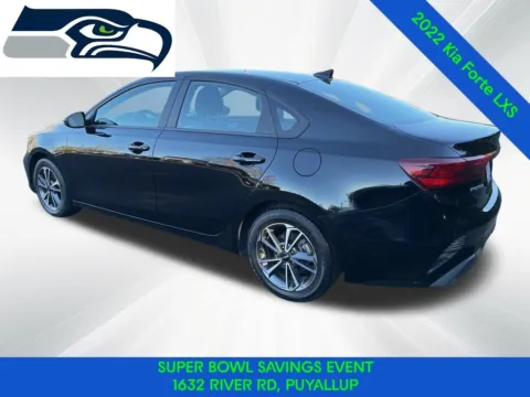 More photos of 2022 Kia Forte LXS at Shift Innovations Car Co, WA