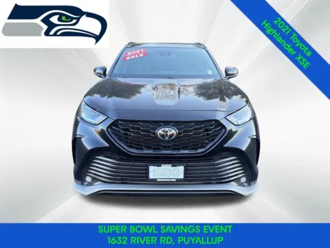 Photos of 2021 Toyota Highlander XSE for sale in Puyallup, WA at Shift Innovations Car Co