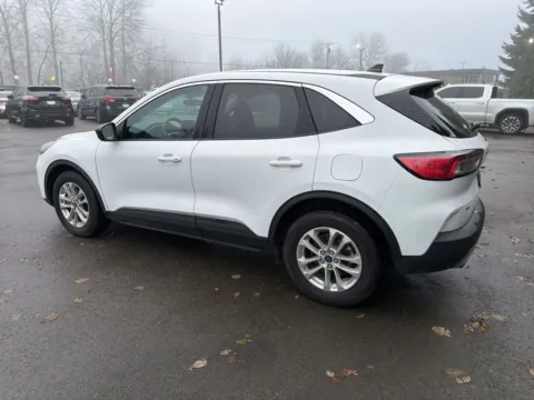 More photos of 2022 Ford Escape Hybrid SE at Shift Innovations Car Co, WA