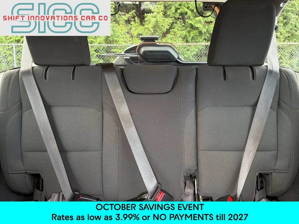 2023 Jeep Wrangler 4-Door Sahara - Photo 22