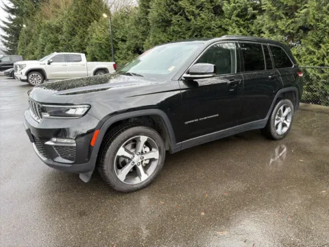 Black 2023 Jeep Grand Cherokee Limited for sale in Puyallup, WA