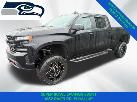 Black 2019 Chevrolet Silverado 1500 LT Trail Boss for sale in Puyallup, WA