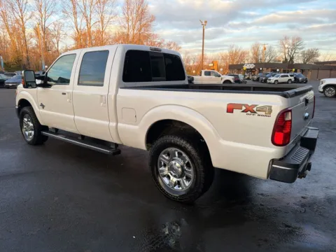 More photos of 2014 Ford F-250SD Lariat at Shift Innovations Car Co, WA