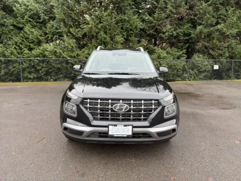 Photos of 2025 Hyundai Venue SEL for sale in Puyallup, WA at Shift Innovations Car Co