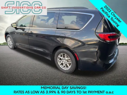 More photos of 2022 Chrysler Pacifica Touring at Shift Innovations Car Co, WA