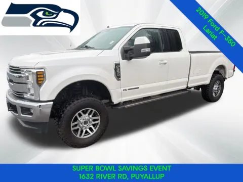 White 2019 Ford F-350SD Lariat for sale in Puyallup, WA