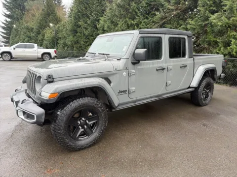 Gray 2021 Jeep Gladiator Sport for sale in Puyallup, WA