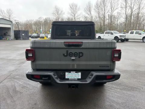 More photos of 2021 Jeep Gladiator Sport at Shift Innovations Car Co, WA