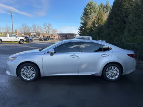 Another view of 2014 Lexus ES 350 for sale in Puyallup, WA at Shift Innovations Car Co