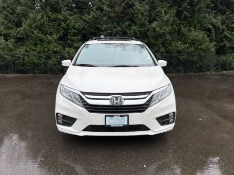 Photos of 2018 Honda Odyssey EX-L for sale in Puyallup, WA at Shift Innovations Car Co