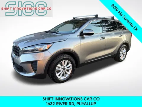Silver 2019 Kia Sorento LX for sale in Puyallup, WA