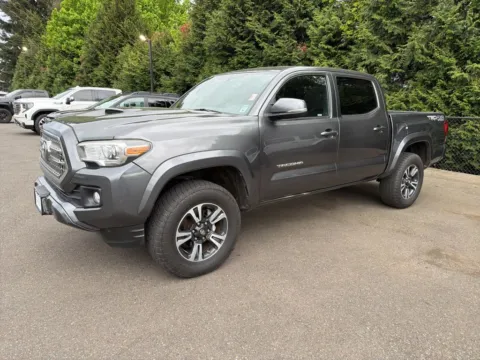 Unknown 2017 Toyota Tacoma TRD Off-Road for sale in Puyallup, WA