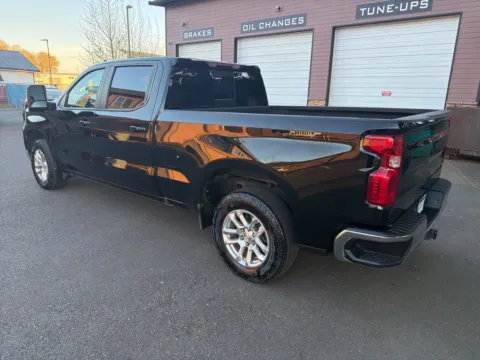 More photos of 2022 Chevrolet Silverado 1500 LT at Shift Innovations Car Co, WA