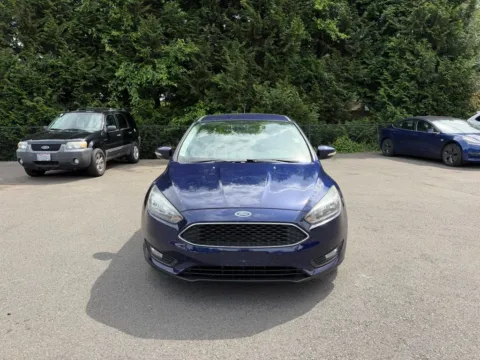 Photos of 2016 Ford Focus SE for sale in Puyallup, WA at Shift Innovations Car Co