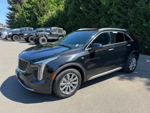 Black 2019 Cadillac XT4 Premium Luxury for sale in Puyallup, WA