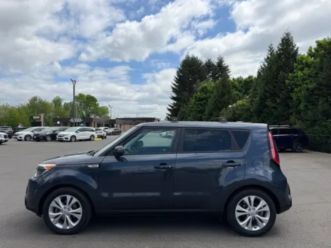 Another view of 2015 Kia Soul Plus for sale in Puyallup, WA at Shift Innovations Car Co