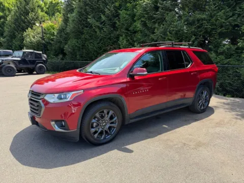 Red 2020 Chevrolet Traverse RS for sale in Puyallup, WA