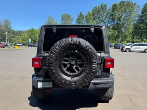 More photos of 2022 Jeep Wrangler Unlimited Rubicon at Shift Innovations Car Co, WA
