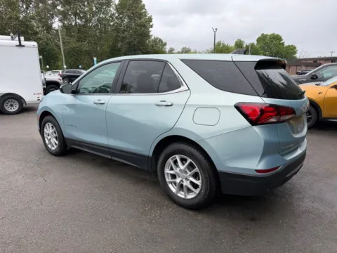 More photos of 2022 Chevrolet Equinox LT at Shift Innovations Car Co, WA
