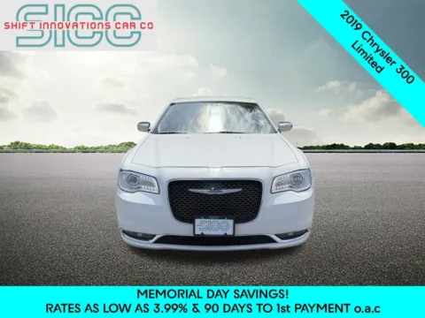 Photos of 2019 Chrysler 300 Limited for sale in Puyallup, WA at Shift Innovations Car Co