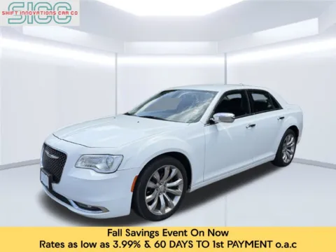 White 2019 Chrysler 300 Limited for sale in Puyallup, WA