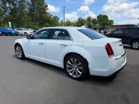 More photos of 2019 Chrysler 300 Limited at Shift Innovations Car Co, WA