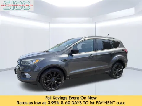Gray 2018 Ford Escape SE for sale in Puyallup, WA