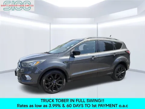 Gray 2018 Ford Escape SE for sale in Puyallup, WA