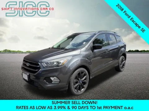 Gray 2018 Ford Escape SE for sale in Puyallup, WA