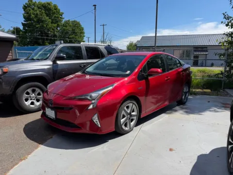 Red 2017 Toyota Prius Three Touring for sale in Puyallup, WA