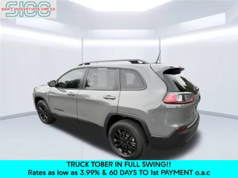 More photos of 2023 Jeep Cherokee Altitude at Shift Innovations Car Co, WA