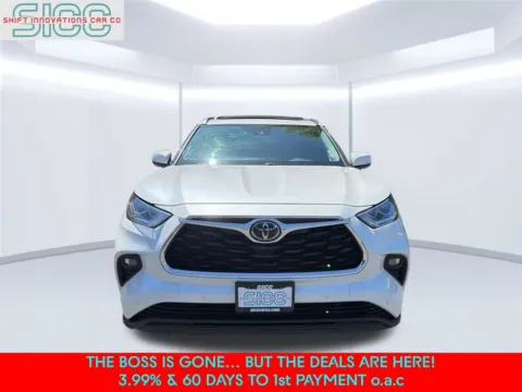 Photos of 2020 Toyota Highlander Limited for sale in Puyallup, WA at Shift Innovations Car Co