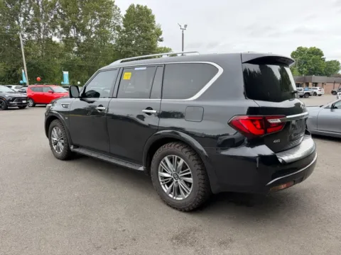 More photos of 2020 INFINITI QX80 LUXE at Shift Innovations Car Co, WA