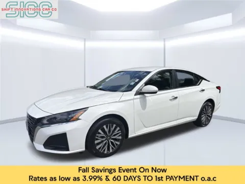 White 2023 Nissan Altima 2.5 SV for sale in Puyallup, WA