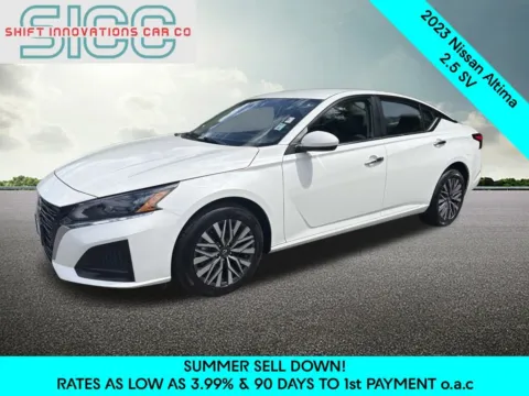 White 2023 Nissan Altima 2.5 SV for sale in Puyallup, WA