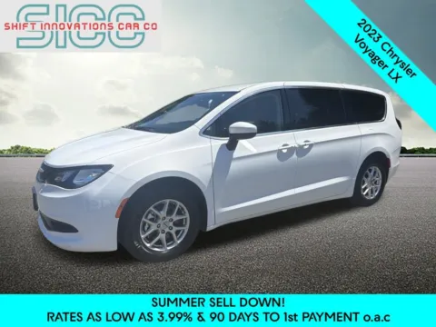 White 2023 Chrysler Voyager LX for sale in Puyallup, WA