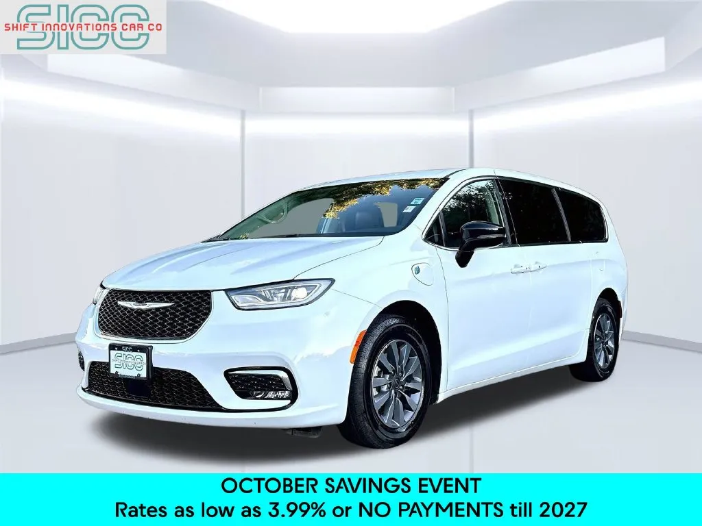 2024 Chrysler Pacifica PHEV Select