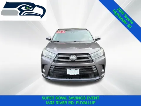 Photos of 2018 Toyota Highlander SE for sale in Puyallup, WA at Shift Innovations Car Co