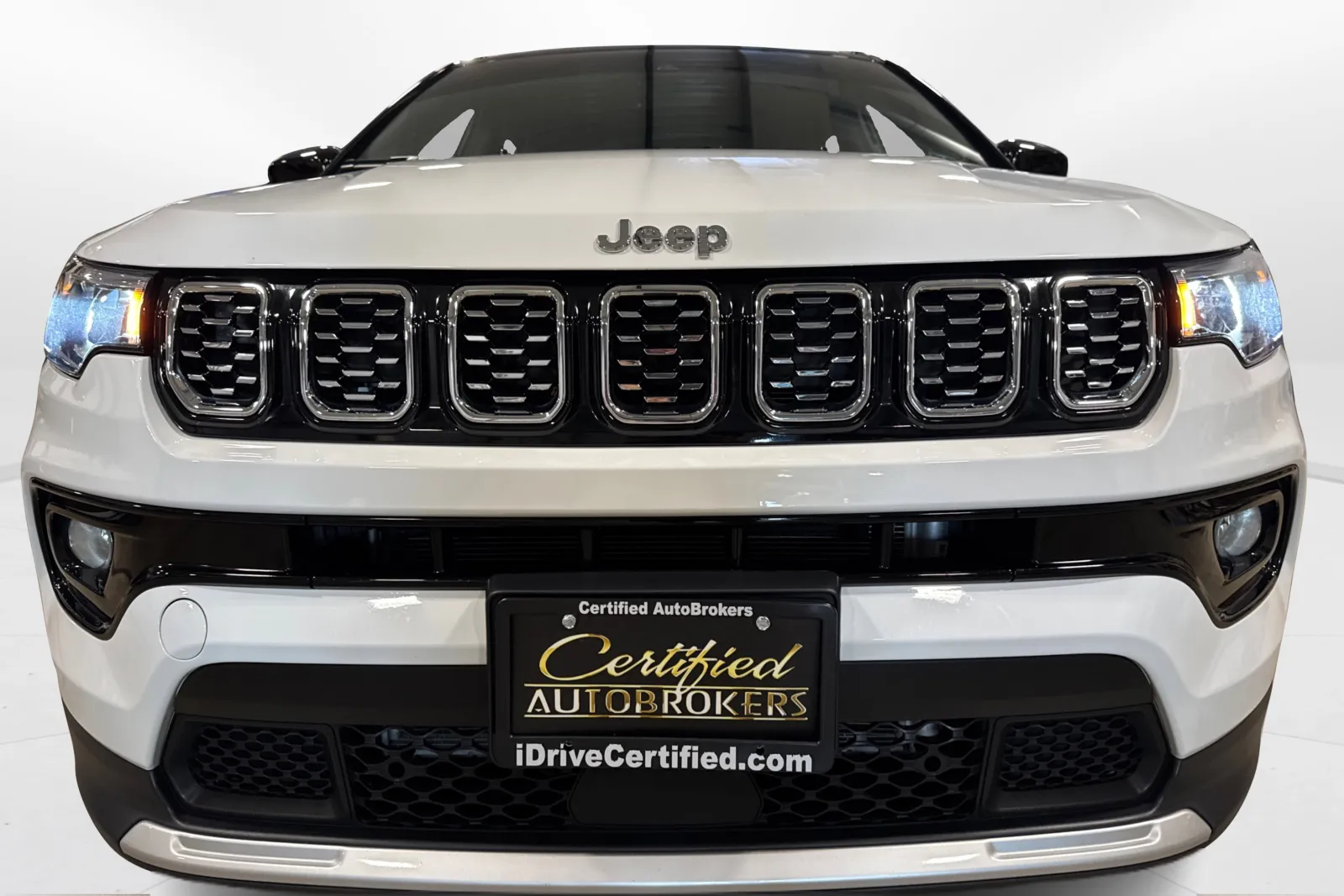 2025 Jeep Compass Limited photo 3