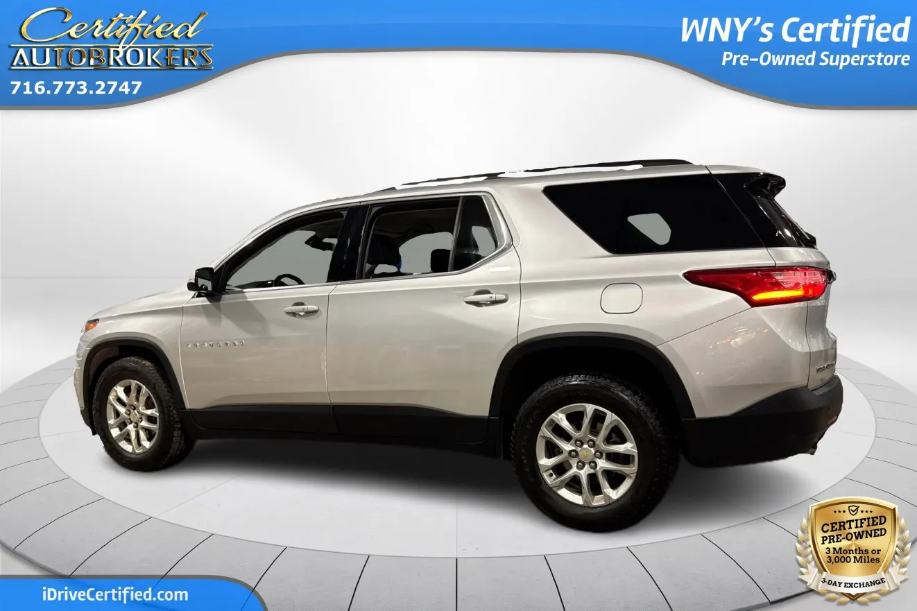 2019 Chevrolet Traverse photo 2