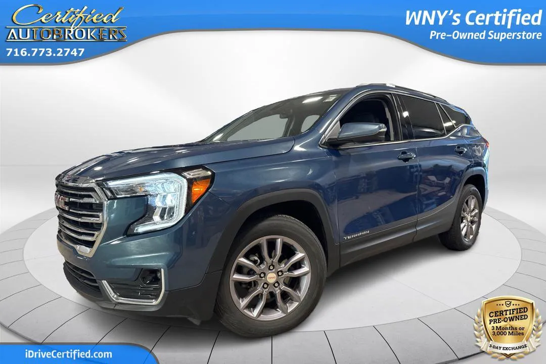 2024 GMC Terrain SLT's photo