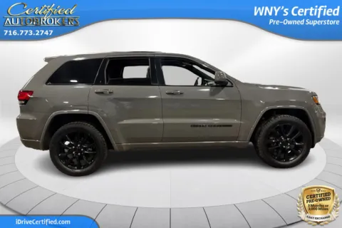 More photos of 2021 Jeep Grand Cherokee Laredo X 4x4 at Certified AutoBrokers, NY