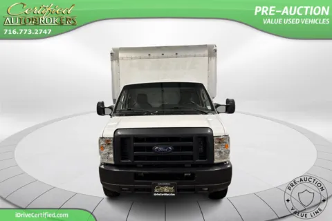 Photos of 2018 Ford E-Series Cutaway E-350 SD for sale in Grand Island, NY at Certified AutoBrokers