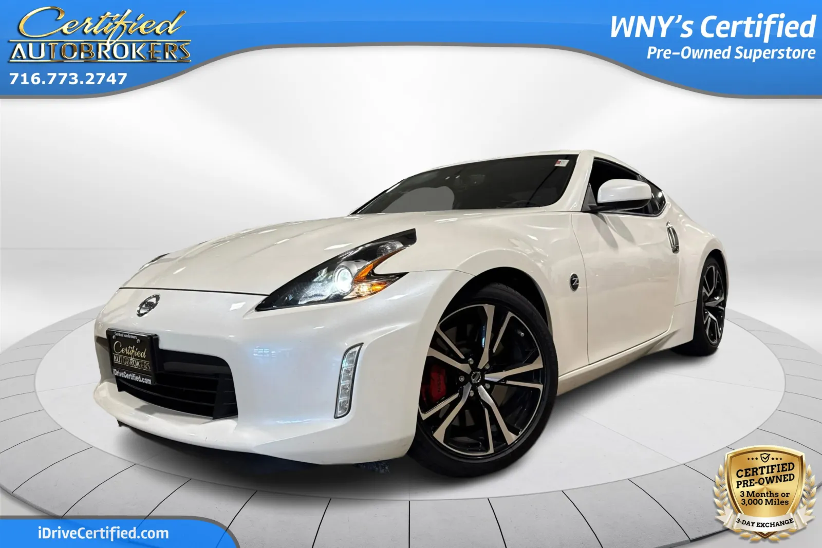 2020 Nissan 370Z Coupe Touring's photo