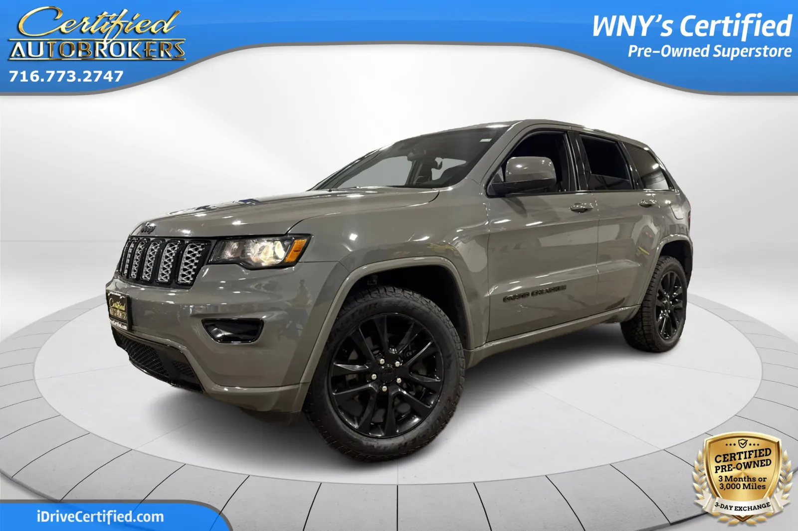 Gray 2021 Jeep Grand Cherokee Laredo X 4x4 for sale in Grand Island, NY