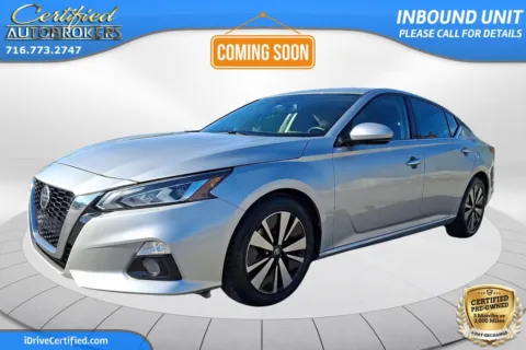 Silver 2019 Nissan Altima 2.5 SL for sale in Grand Island, NY
